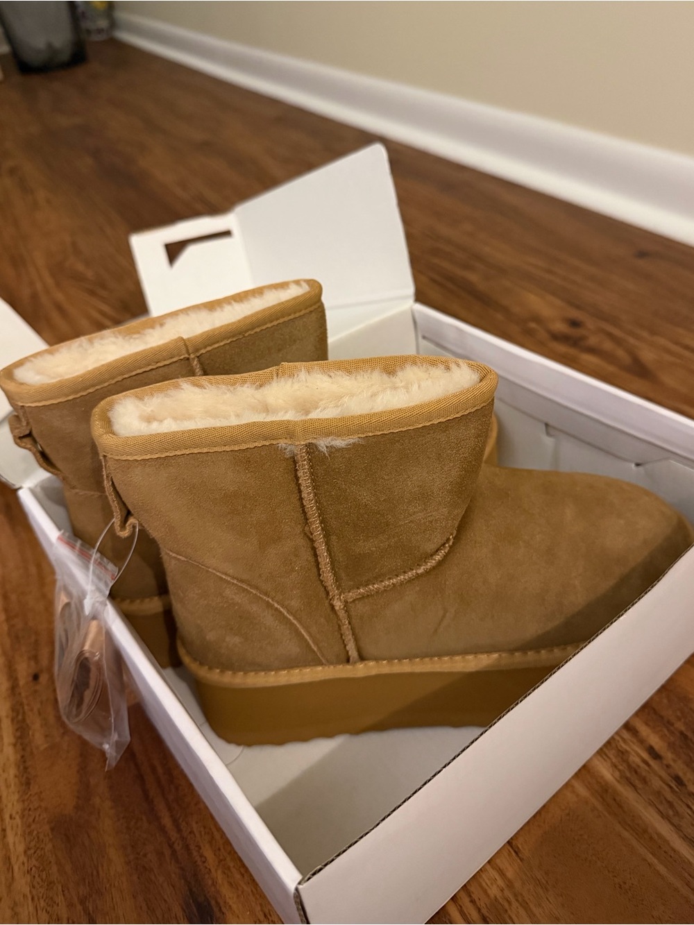 Short Shearling-Lined Chestnut Boots